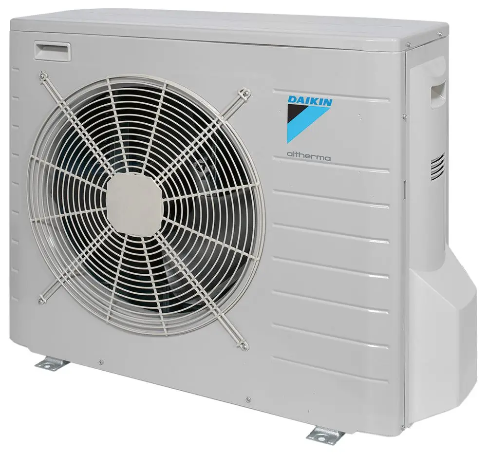 Daikin Außeneinheit mit großem Ventilator, in silberner Farbe, für Heizungsanwendungen, auf einem Sockel montiert. Grundlegendes Gehäusedesign ohne sichtbare Bedienelemente.